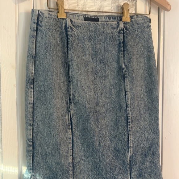 Khaite Women's Denim Levine Skirt Size 25 new - Picture 9 of 11